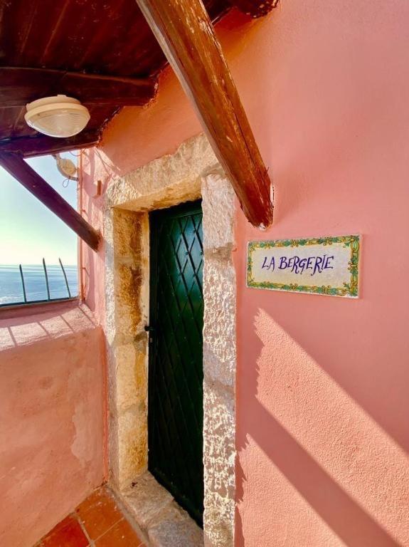 B&B La Bergerie Taormina Eksteriør bilde